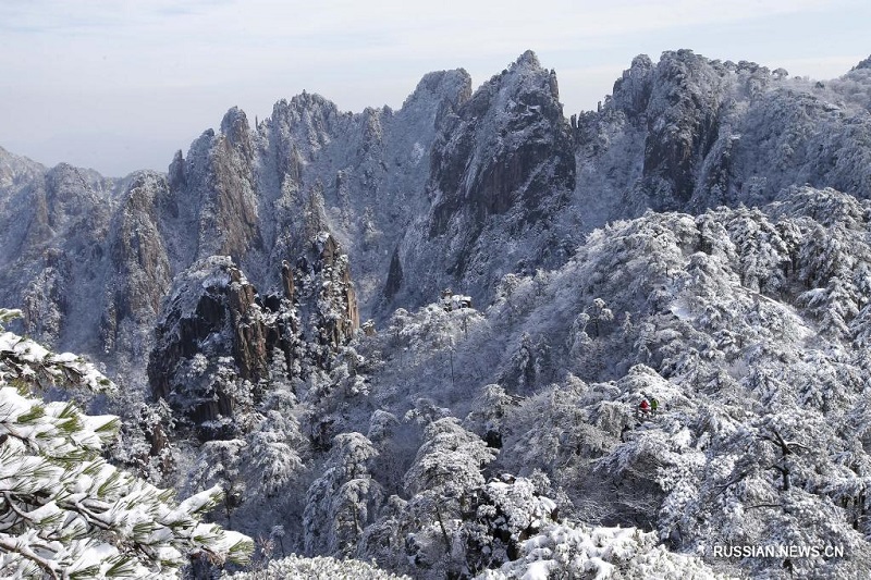 Сказочные зимние пейзажи гор Хуаншань