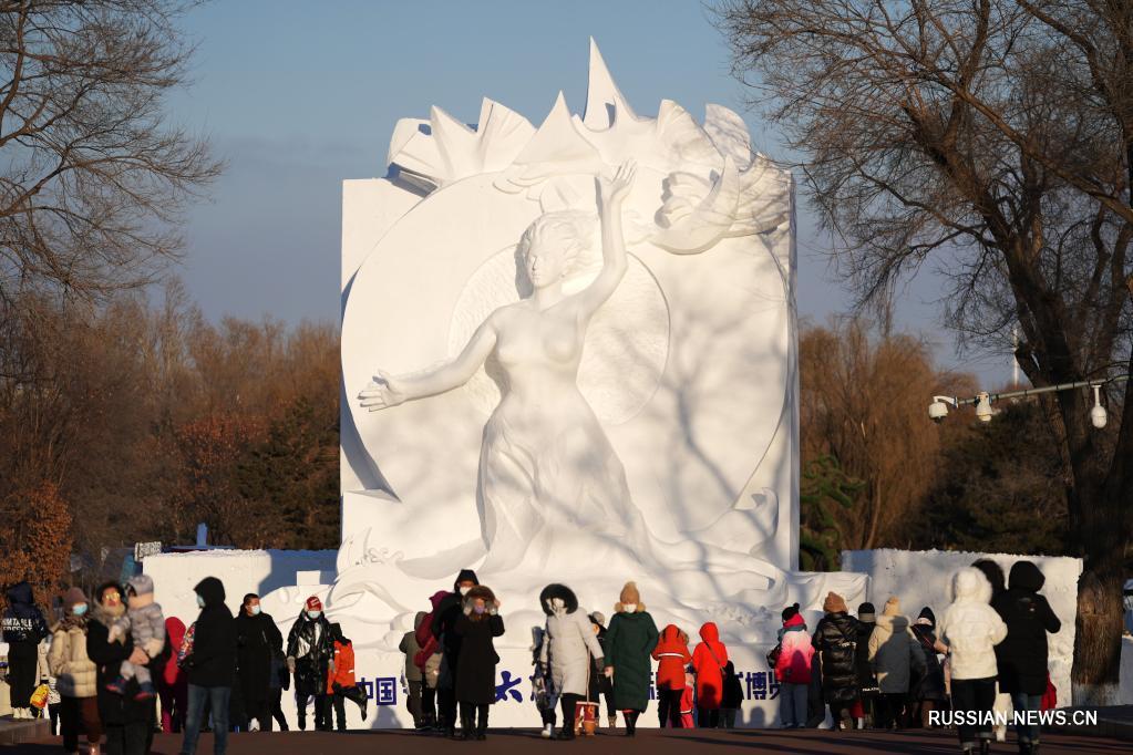 В Харбине открылась выставка снежных скульптур