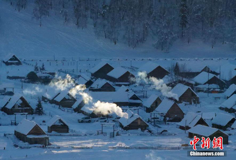 Сказочно красивая зимняя деревня в Синьцзяне