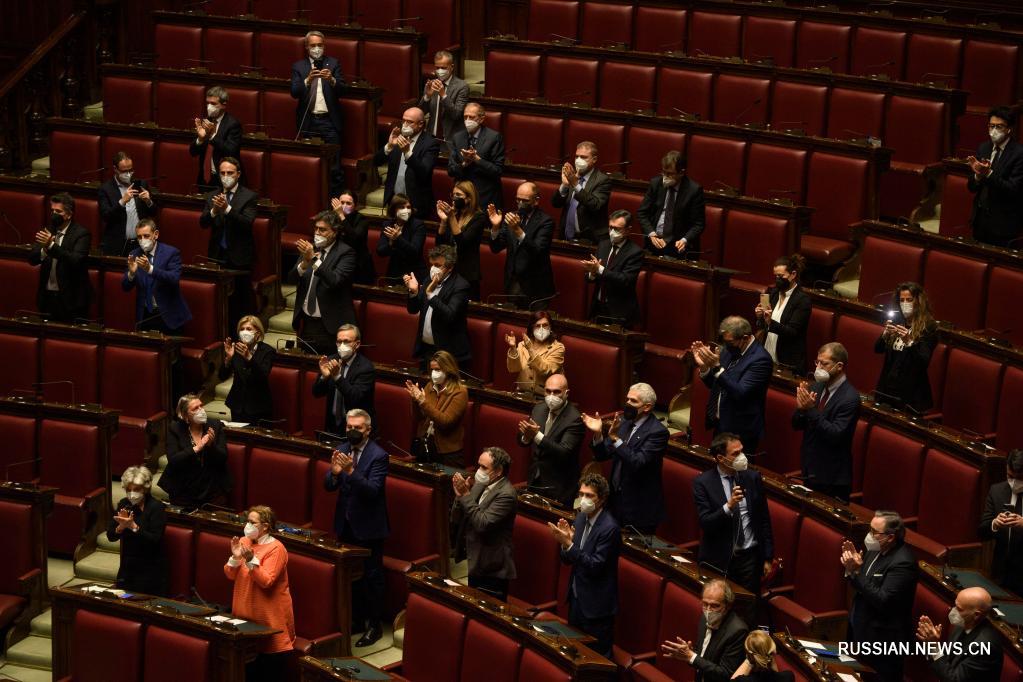 Президент Италии Серджо Маттарелла согласился остаться на второй срок -- СМИ