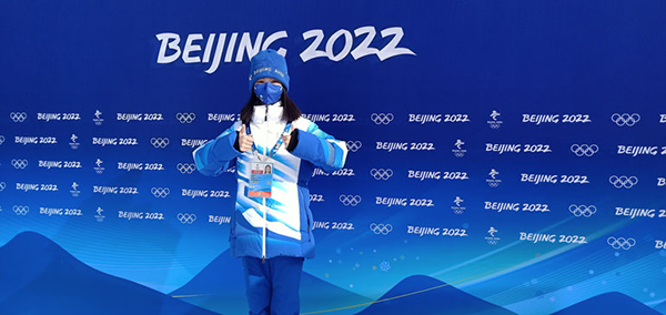 Зимняя Олимпиада в Пекине-2022: Китайский волонтер помогла журналисту из Азербайджана выйти из затруднительного положения