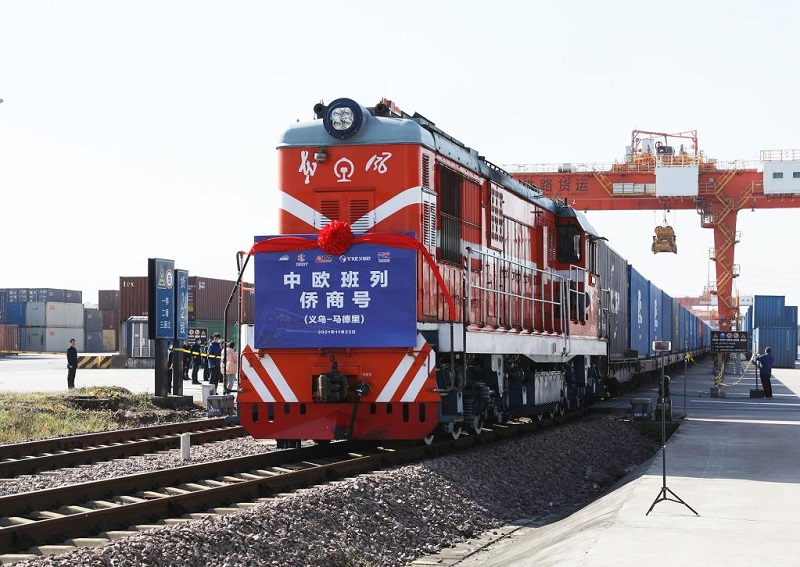 В регионе дельты Янцзы наблюдается рост числа рейсов грузовых поездов Китай-Европа