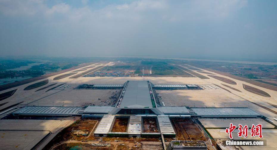 Первый в Китае специализированный грузовой аэропорт скоро будет введен в эксплуатацию