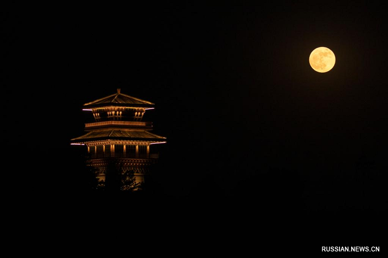 Полная Луна в разных уголках Китая