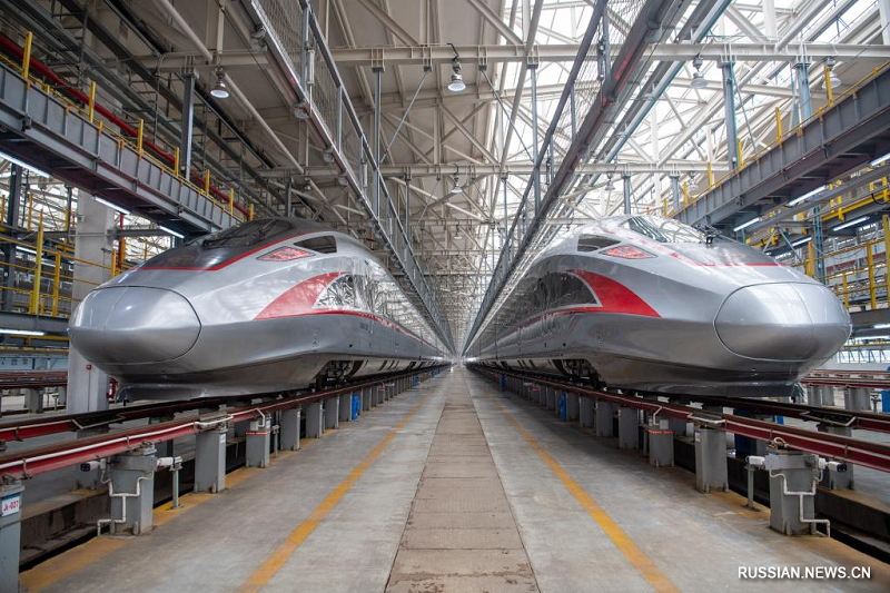 Новая высокоскоростная железная дорога связала китайские города Чунцин и Чжэнчжоу