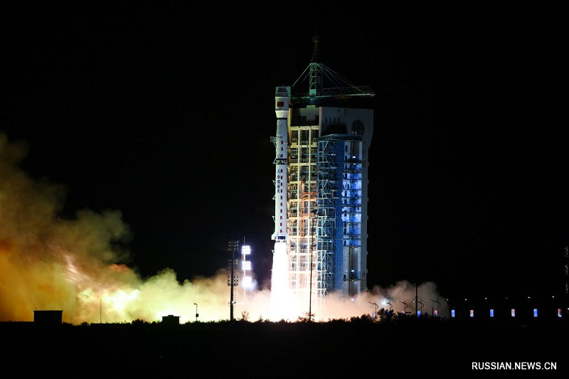 Китай успешно отправил в космос спутник "Гаофэнь-12 03"