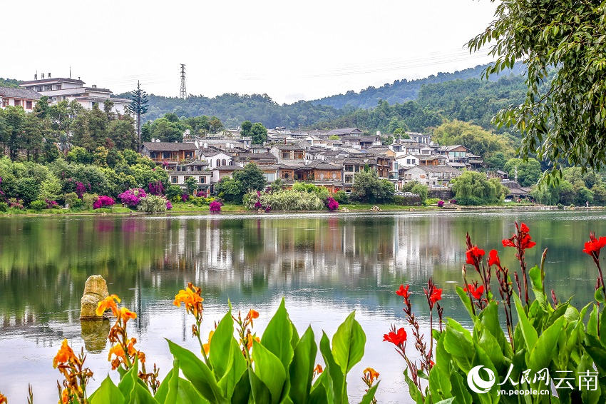 Красоты древней деревни Хэшунь провинции Юньнань