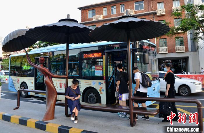 Художественные автопавильоны стали новыми достопримечательностями в городе Сямэнь