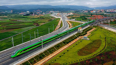 Железная дорога Китай-Лаос способствует региональному экономическому развитию