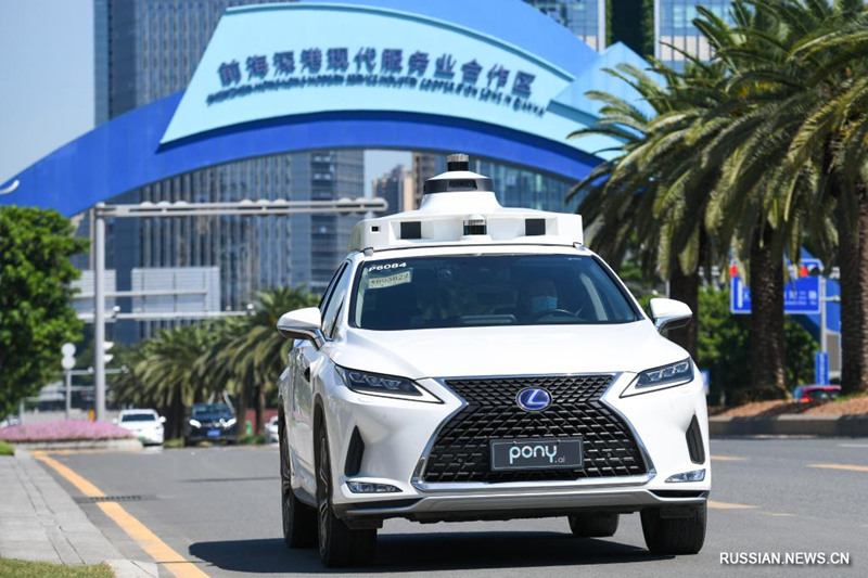 В Шэньчжэне официально вступил в силу местный правовой акт по управлению беспилотными автомобилями