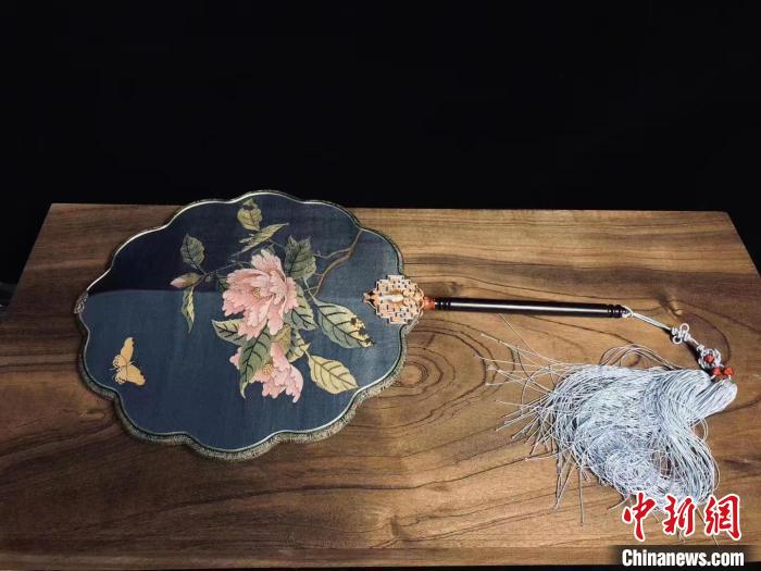 Китайская традиционная вышивка из Аньцы пользуется популярностью за рубежом