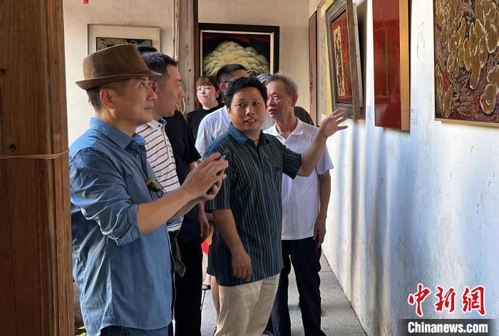 В китайском городе Фучжоу стартовала выставка лаковых изделий