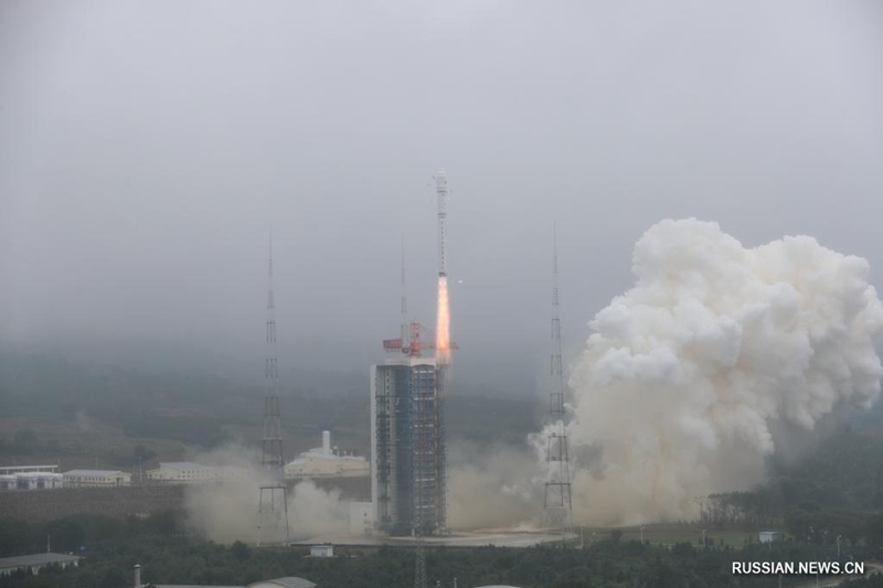 Китай успешно запустил спутник "Beijing-3B"