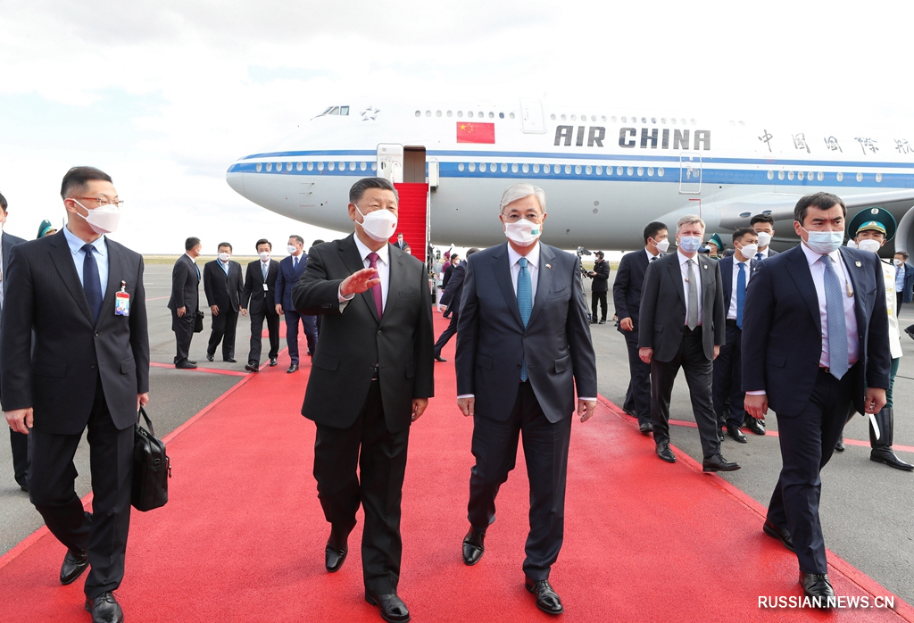 Председатель КНР Си Цзиньпин прибыл в Казахстан с государственным визитом