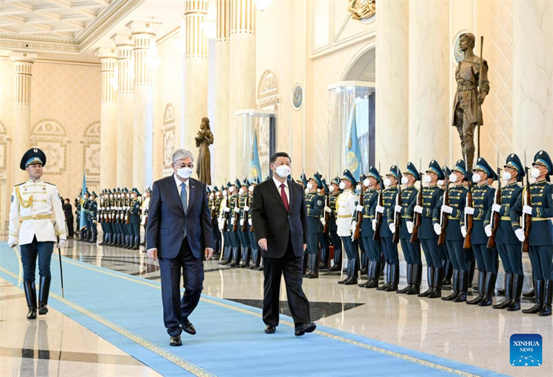 Председатель КНР Си Цзиньпин совершил государственный визит в Казахстан