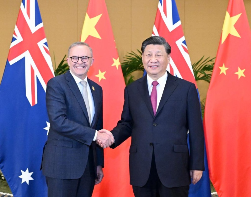 Си Цзиньпин провел встречу с премьер-министром Австралии Э. Альбанезе