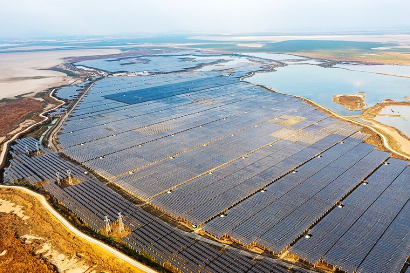 В городе Гунцинчэн фотоэлектрическая электростанция дает новый импульс развитию альтернативной энергетики