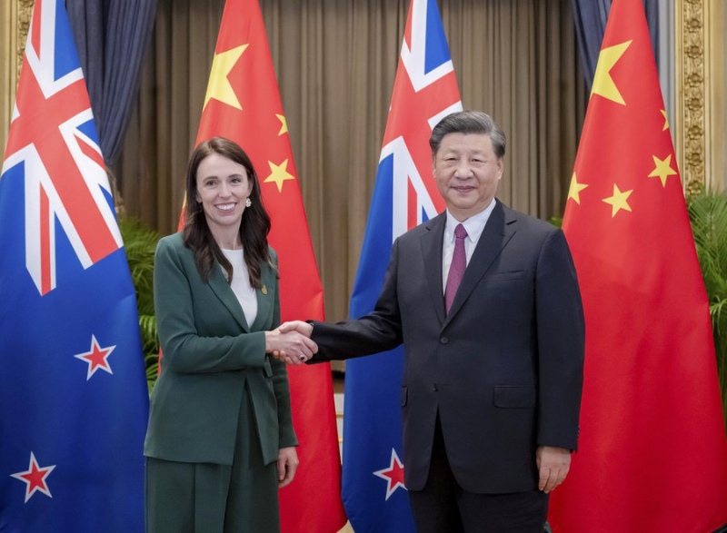 Китай готов координировать свои действия с Новой Зеландией во имя мира и стабильности в островных государствах Тихого океана -- Си Цзиньпин