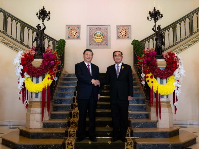 Си Цзиньпин и Прают Чан-Оча договорились о построении более стабильного, процветающего и устойчивого китайско-таиландского сообщества единой судьбы