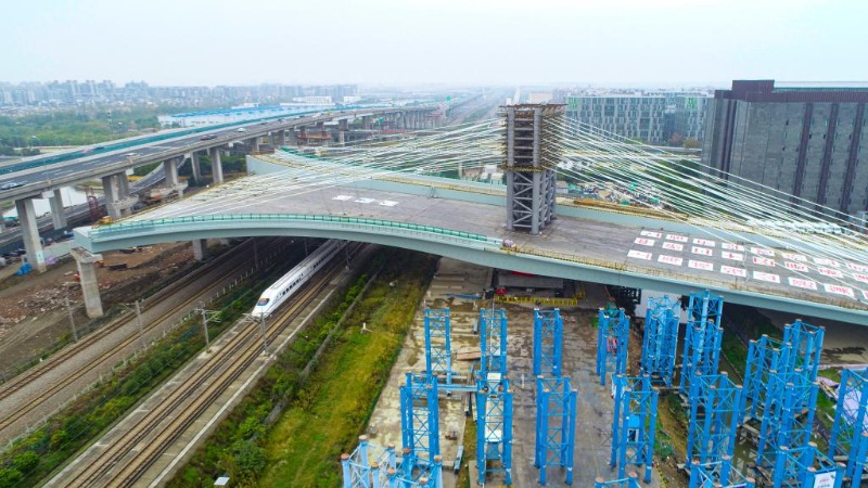 В Шанхае была успешно реализована стыковка сверхширокого асимметричного моста
