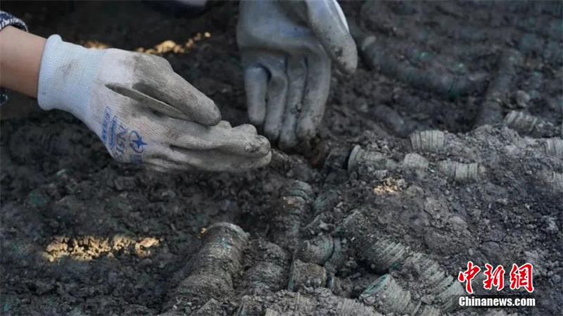 В Восточном Китае нашли около 1,5 тонны древних монет