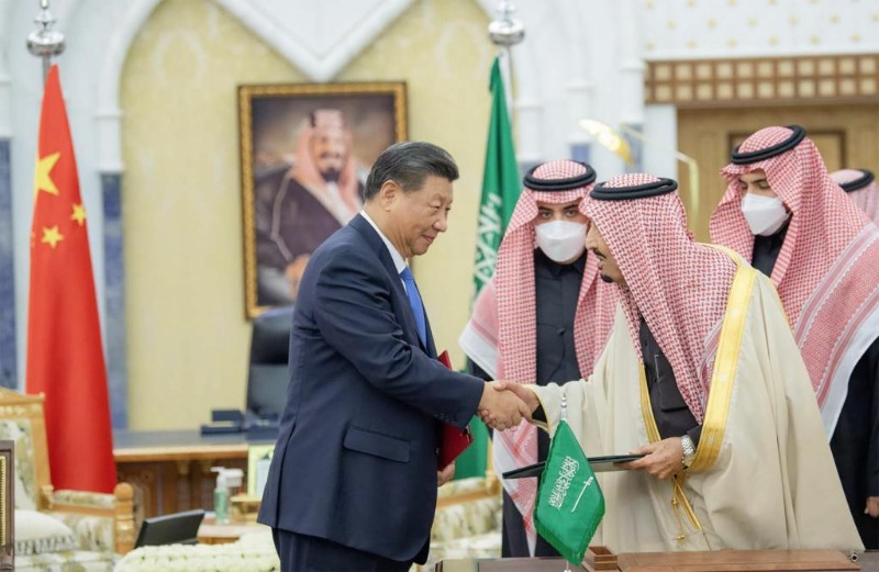 Си Цзиньпин провел встречу с королем Саудовской Аравии