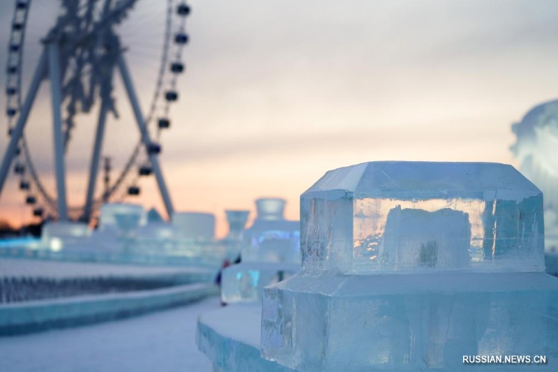 "Большой мир льда и снега" в Харбине открылся в тестовом режиме