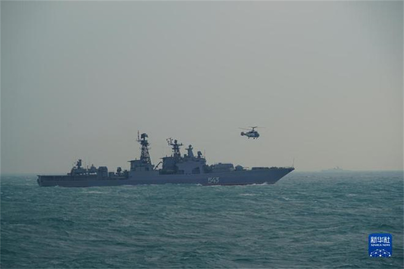 Китай и Россия провели совместные военно-морские учения