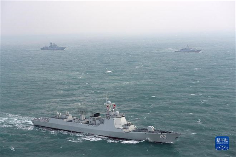 Китай и Россия провели совместные военно-морские учения