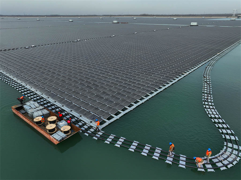 В провинции Шаньдун будет введена в эксплуатацию плавучая солнечная электростанция мощностью 202 МВт 
