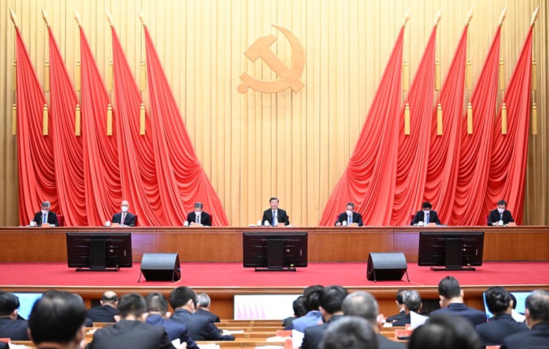 Си Цзиньпин подчеркнул важность непрестанного содействия всестороннему строгому внутрипартийному управлению