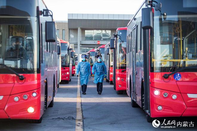 Китай экспортирует 224 автобуса в Монголию