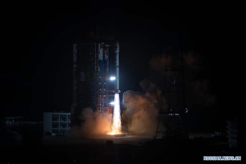 Китай успешно запустил новый телекоммуникационный спутник