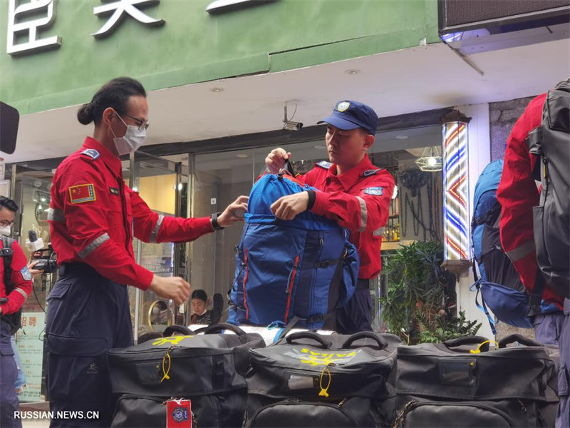 Добровольцы-спасатели из Шэньчжэня отправились в Турцию для оказания помощи в ликвидации последствий землетрясения