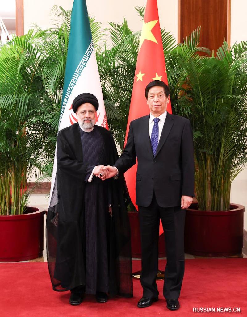 Председатель ПК ВСНП провел встречу с президентом Ирана