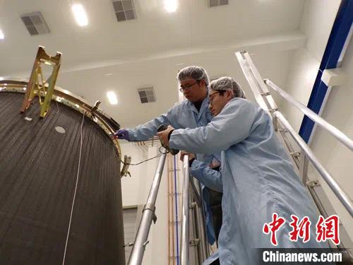 Китай и Европа сотрудничают в испытании ракеты-носителя со спутником