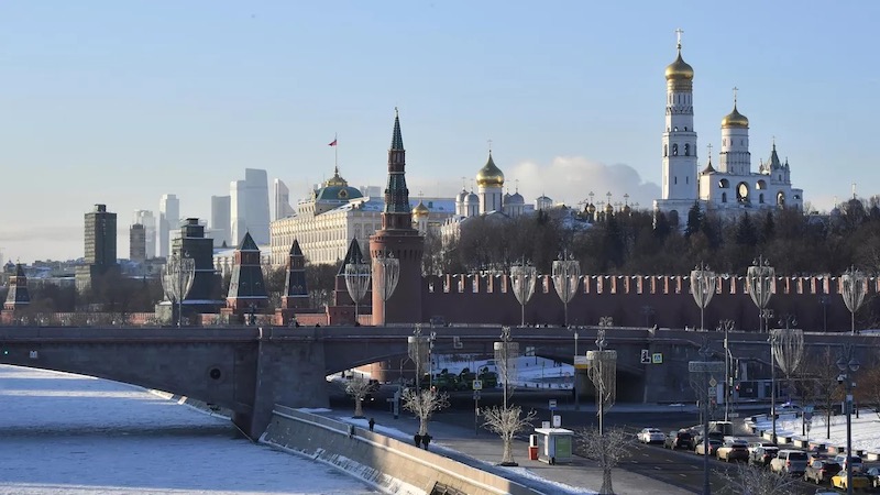 © РИА Новости / Евгений БиятовПерейти в медиабанкВид на Кремль с Парящего моста в парке "Зарядье" в Москве. Архивное фото