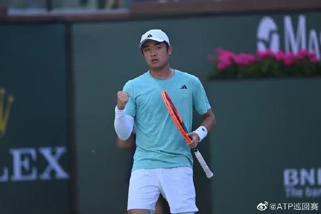 Китайский теннисист У Ибин одержал первую победу в чемпионате BNP Paribas Open