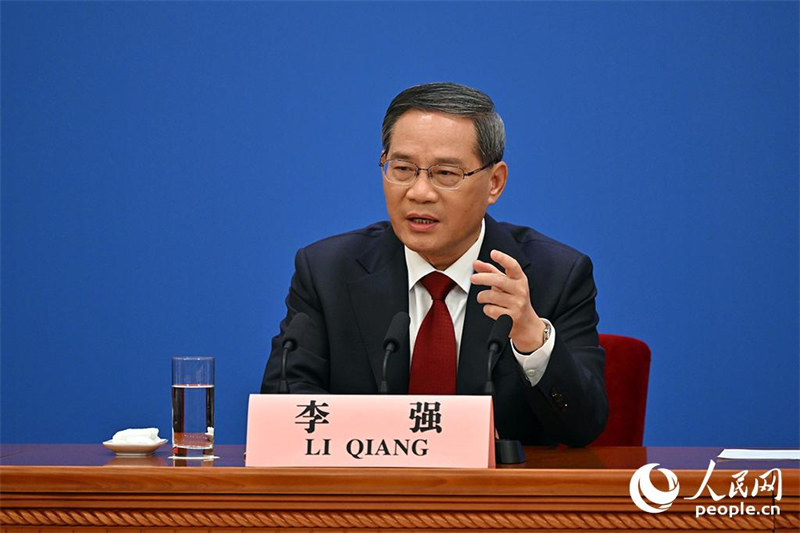 Премьер Госсовета КНР: Скорейшее восстановление нормальных обменов между двумя берегами Тайваньского пролива требует совместных усилий