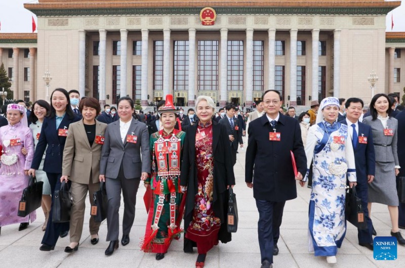 В Пекине состоялось заключительное заседание 1-й сессии ВСНП 14-го созыва