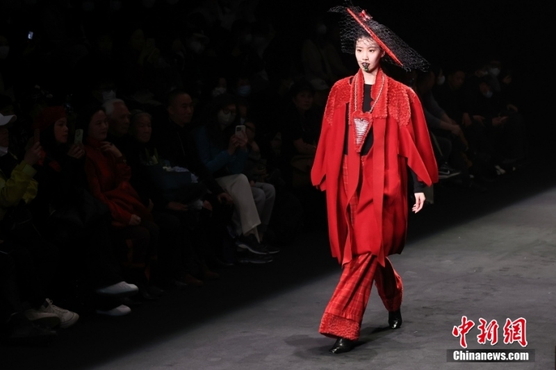 В Пекине началась Китайская международная неделя моды
