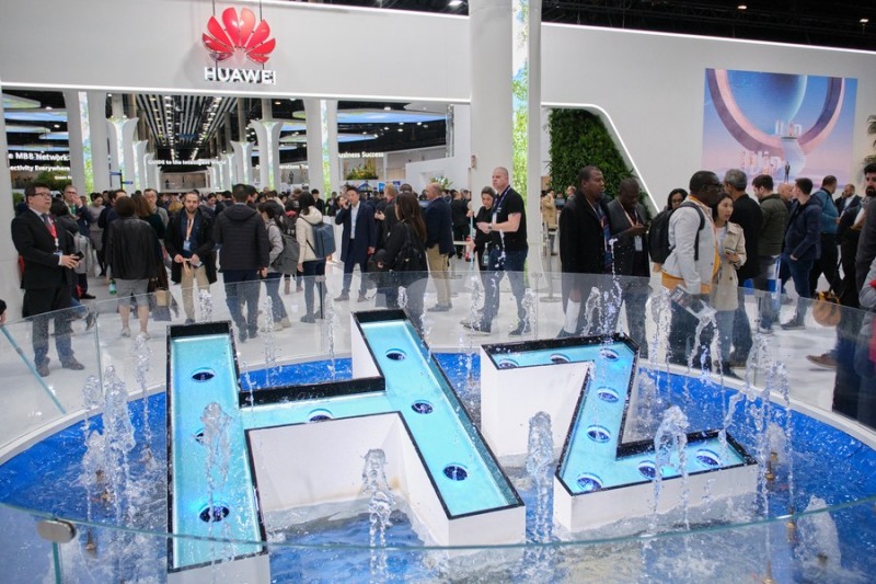 Компания Huawei сообщила о незначительном росте доходов от продаж в 2022 году