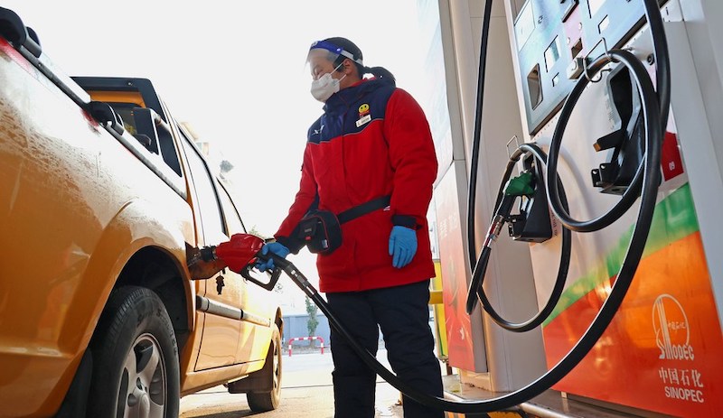 В Китае будут повышены цены на бензин и дизельное топливо