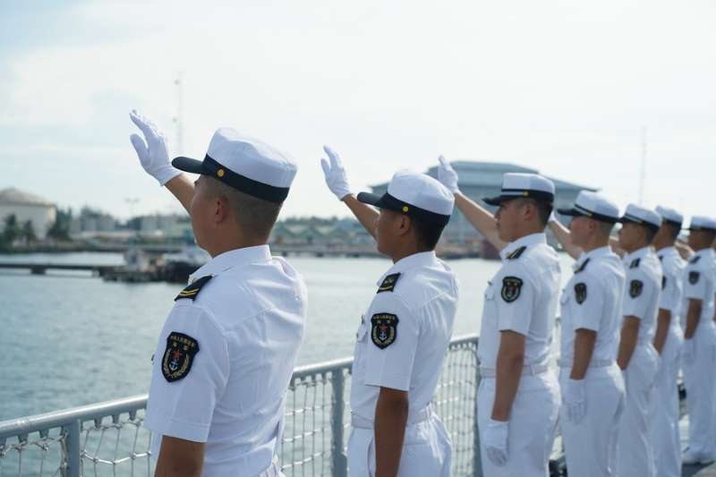 Дружественный визит учебного корабля ВМС НОАК укрепляет китайско-брунейское сотрудничество -- посол