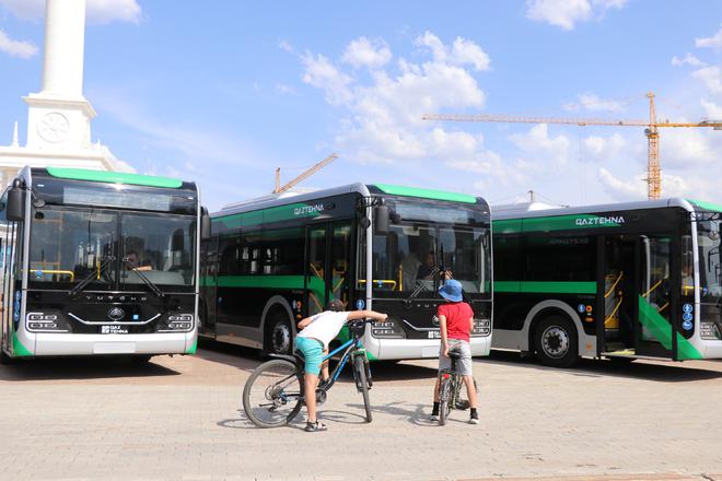 Китайские автобусы на новых источниках энергии доставили в Казахстан