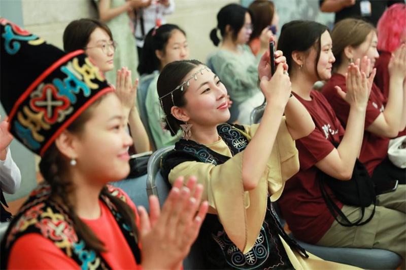 В Шанхае стартовали летние курсы для студентов из стран-членов и наблюдателей ШОС
