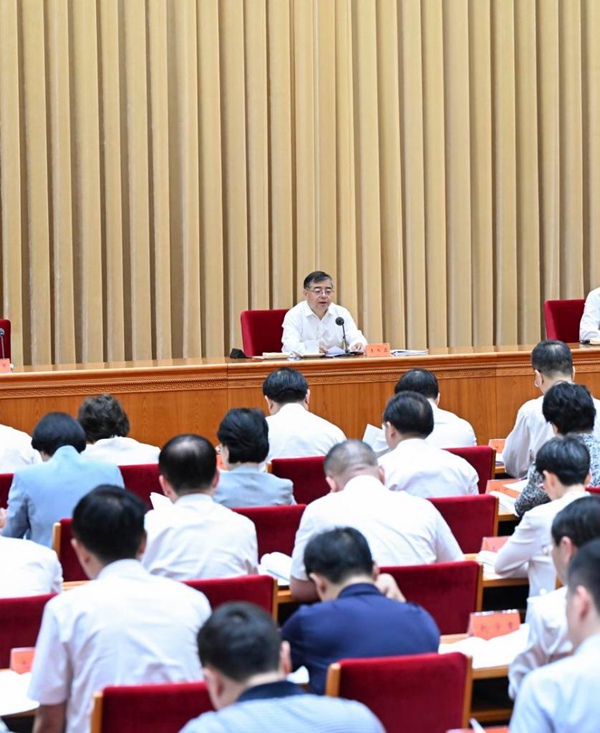Си Цзиньпин подчеркнул необходимость продвижения высококачественного развития в области кибербезопасности и информатизации