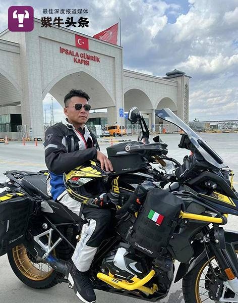 Китайские мотоциклисты вернулись из Италии по древнему Шелковому пути