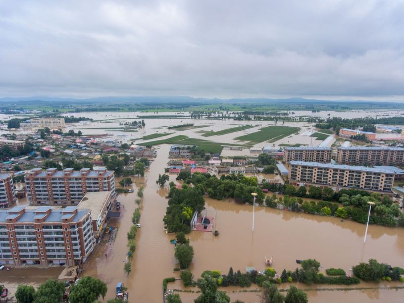 Китайские ведомства по борьбе с наводнениями пообещали приложить все силы для проведения спасательных операций