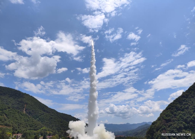 Китай запустил пять новых спутников с помощью ракеты-носителя "Куайчжоу-1А"